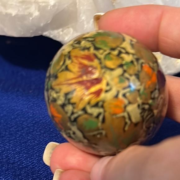 Handcrafted Floral Decorative Egg. Vintage - Picture 4 of 6